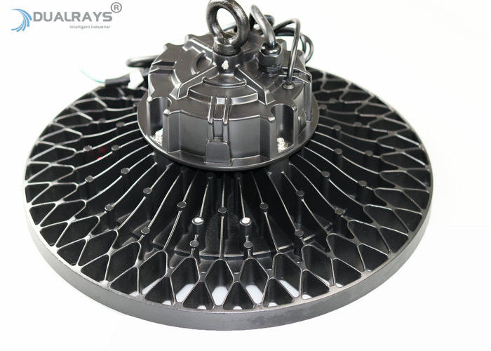 Hava Akışı Soğutucu UFO LED Yüksek Bay Işık 240W IP65 Mükemmel Isı Dağılımı